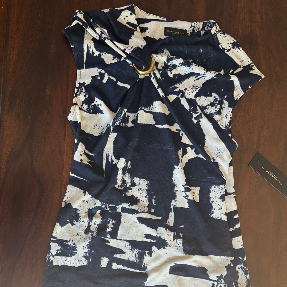 Donna Karan Navy and White Abstract sleeveless Blouse